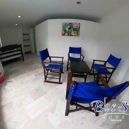 Blue Star Hotel Мельгар Экстерьер фото