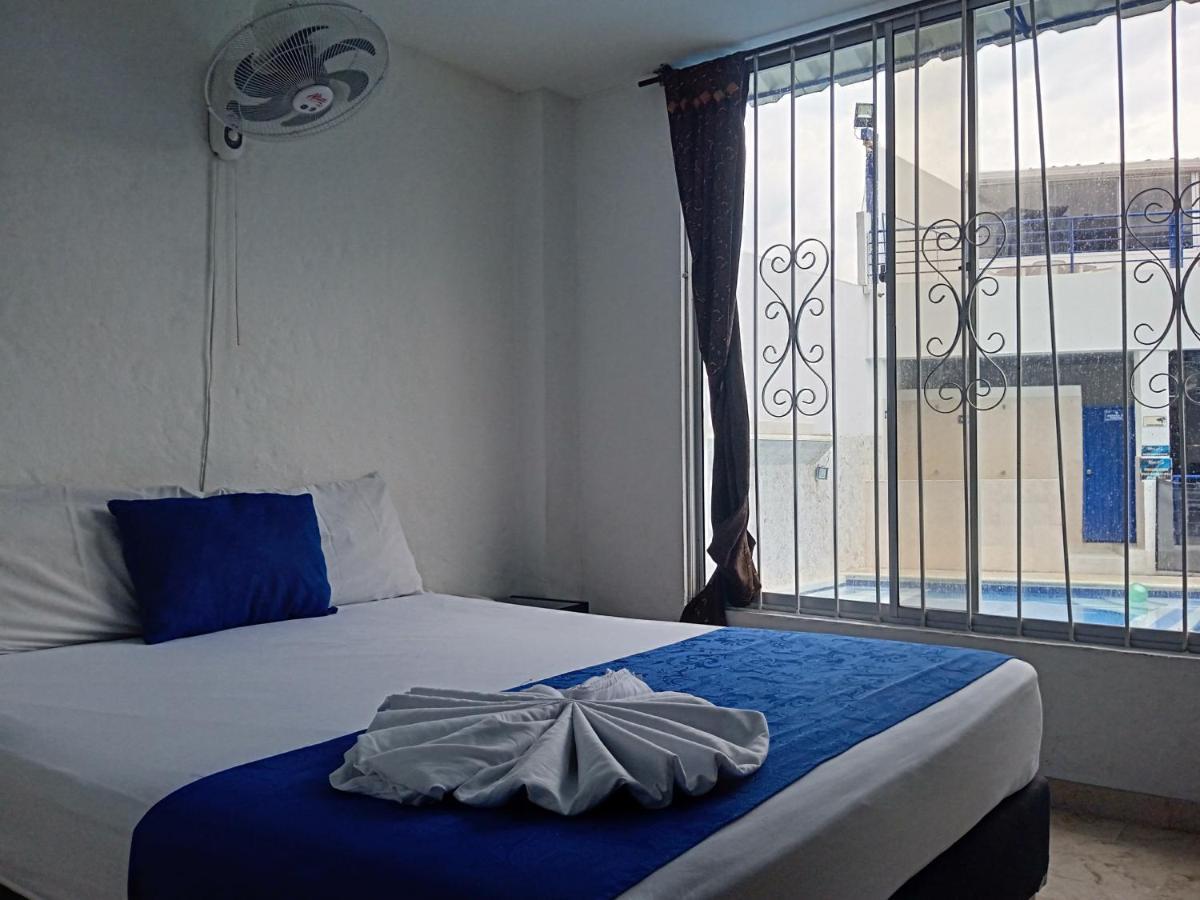 Blue Star Hotel Мельгар Экстерьер фото