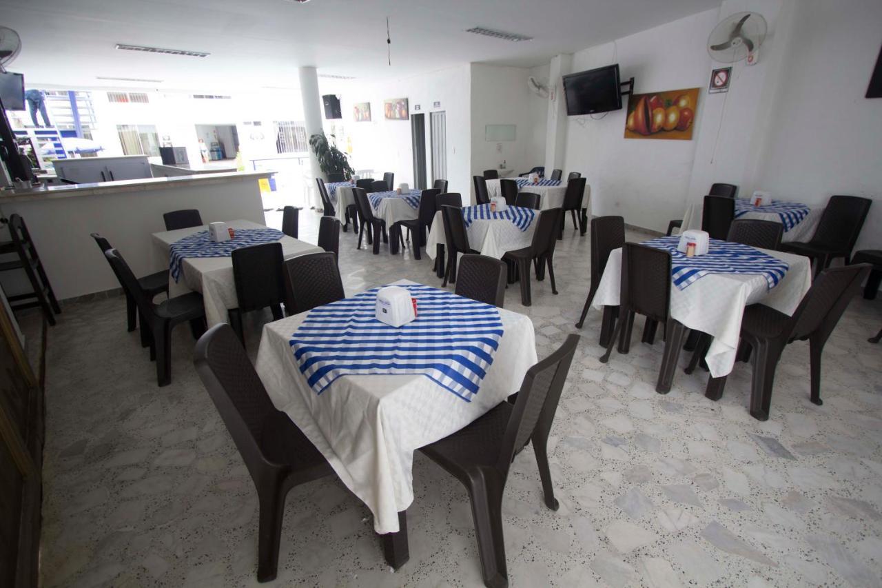 Blue Star Hotel Мельгар Экстерьер фото